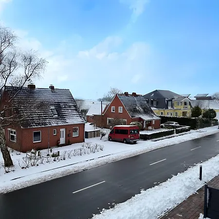 Deichbrise Apartman *